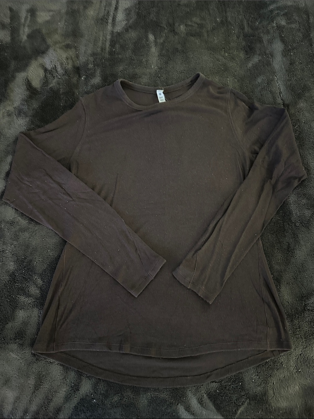 Lululemon Hold Tight Long Sleeve Shirt – Espresso Brown – Size 12 - Picture 4 of 7